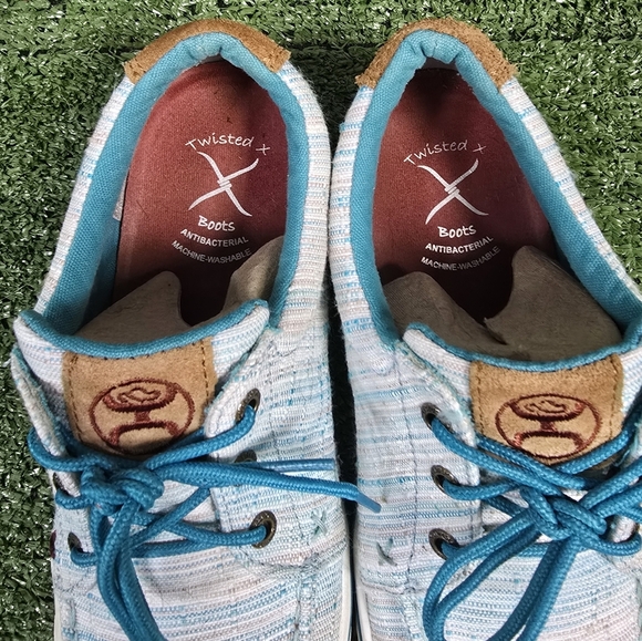 TWISTED X | HOOEY LOPER MOC TOE LACED CANVAS SNEAKERS - Picture 9 of 16